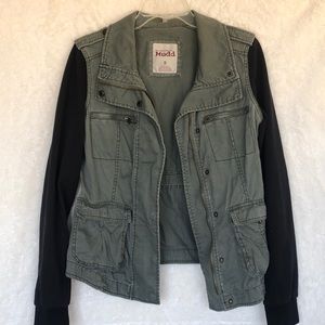 SOLD | Army green jacket